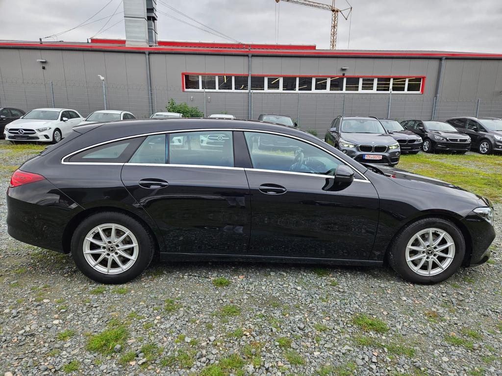 Mercedes-Benz CLA 180 Shooting Brake
