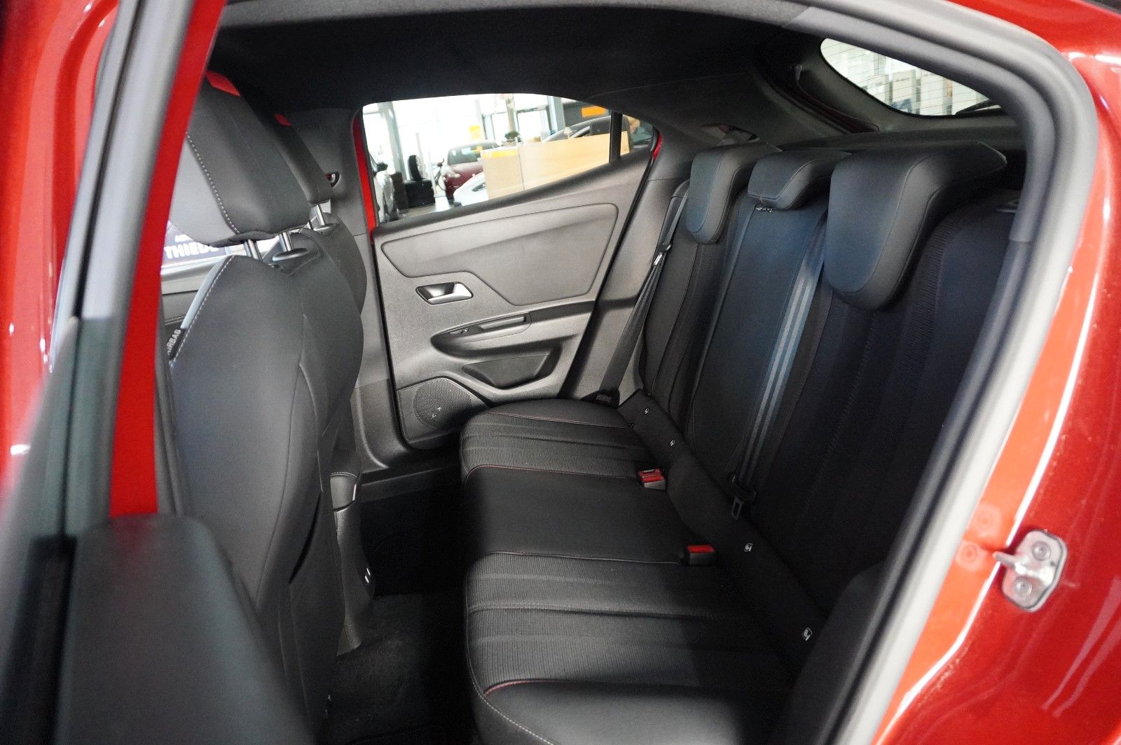 Fahrzeugabbildung Opel Mokka GS SPORT 1.2T NAVI/LED/KAMERA/SPORT/DAB+