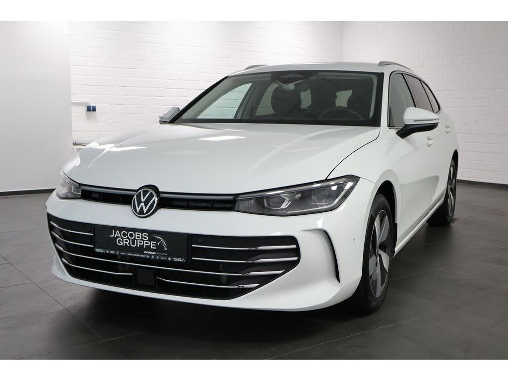 Volkswagen Passat Variant 1.5 eTSI Business DSG Navi Matrix foto 2