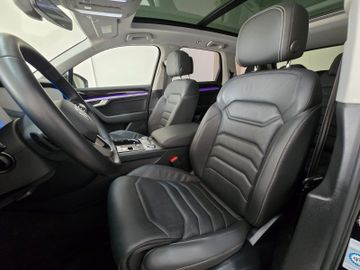 Volkswagen Touareg - 7