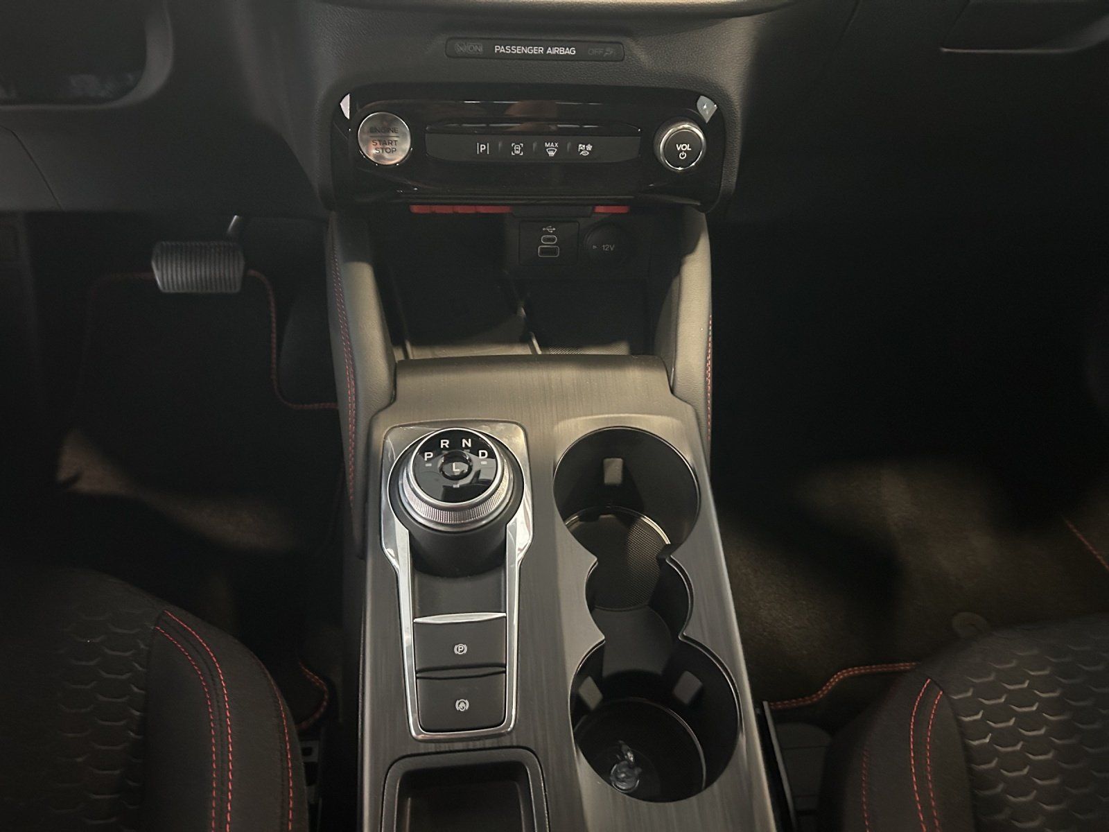 Fahrzeugabbildung Ford Kuga ST-Line FHEV,FGS 3/5 Jahre