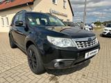 Subaru Forester Exclusive KAMERA/LEDER/NAVI/4X4 - Subaru Forester: Kombi