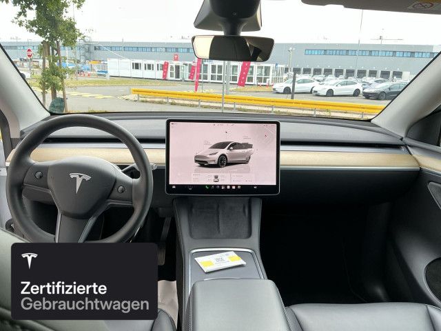 Tesla Model Y Long Range AWD foto 14
