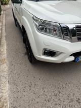 Nissan Navara - weiße Nissan Navara
