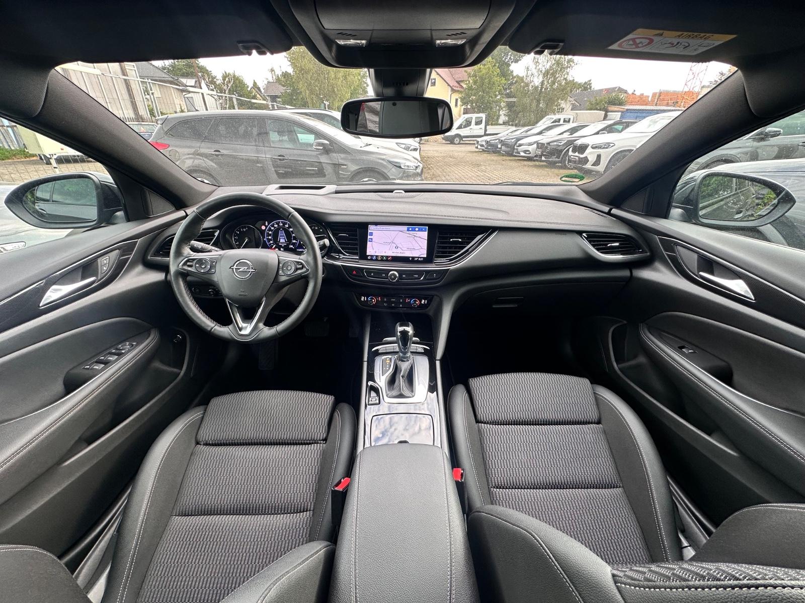 Opel Insignia B ST Navi Massage HuD Kamera ACC AHK