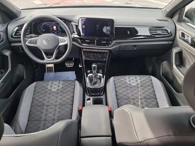 Fahrzeugabbildung Volkswagen T-Roc R-LINE 1,5 TSI DSG BLACK STYLE NAVI LED MA