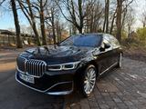 BMW 750i xDrive - Voll, gepflegt, soft close