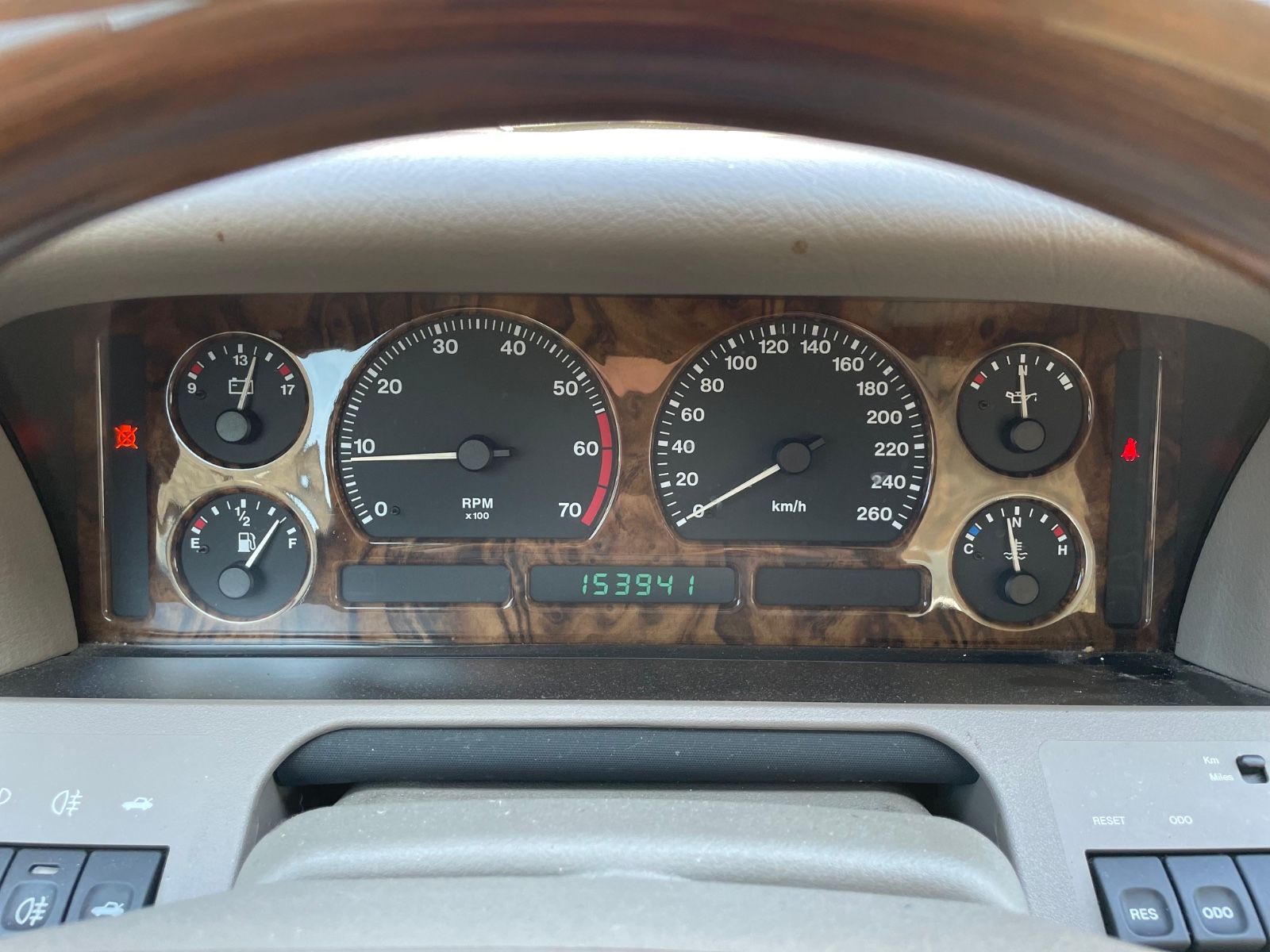Fahrzeugabbildung Jaguar XJ6 Executive 3.2 |Klima|Sitzheizung|Schiebedach