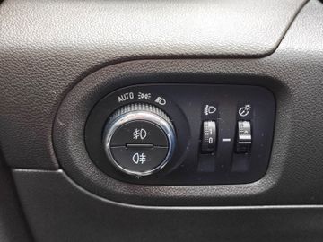 Bild 7 Opel Grandland (X) Grandland X Design-Line AT +KAMERA+PDC+CARPLAY+