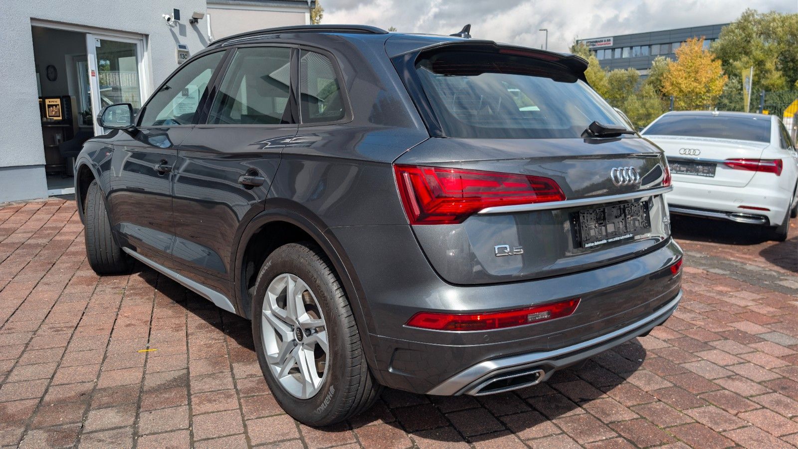 Audi Q5 40 TDI quattro S line,Panorama,RFK,Automatik imagem 3