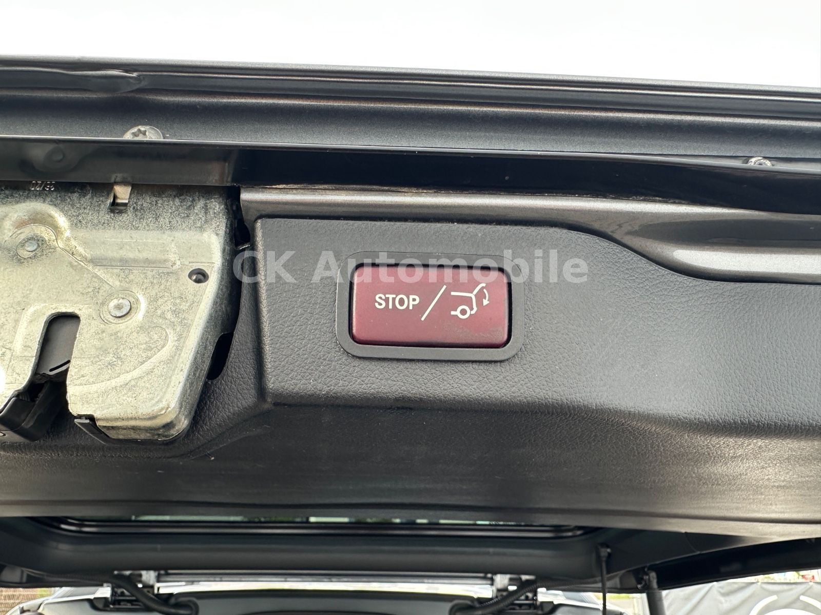 Fahrzeugabbildung Mercedes-Benz V 250d EDITION 4MATIC lang/7 Sitze/Navi/LED/AHK
