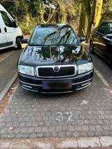 Skoda super b Polnische  Kennzeichen - gebrauchte Skoda Superb aus dem Jahr 2005