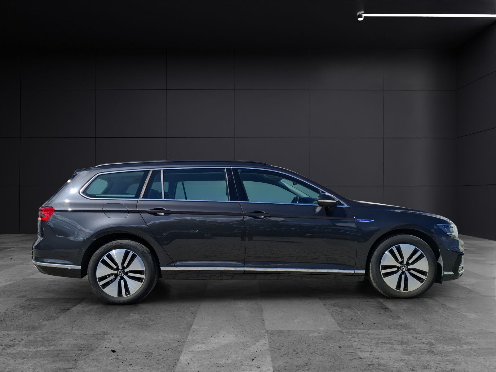 Fahrzeugabbildung Volkswagen Passat Variant GTE LED Navi ACC RFK SH LM