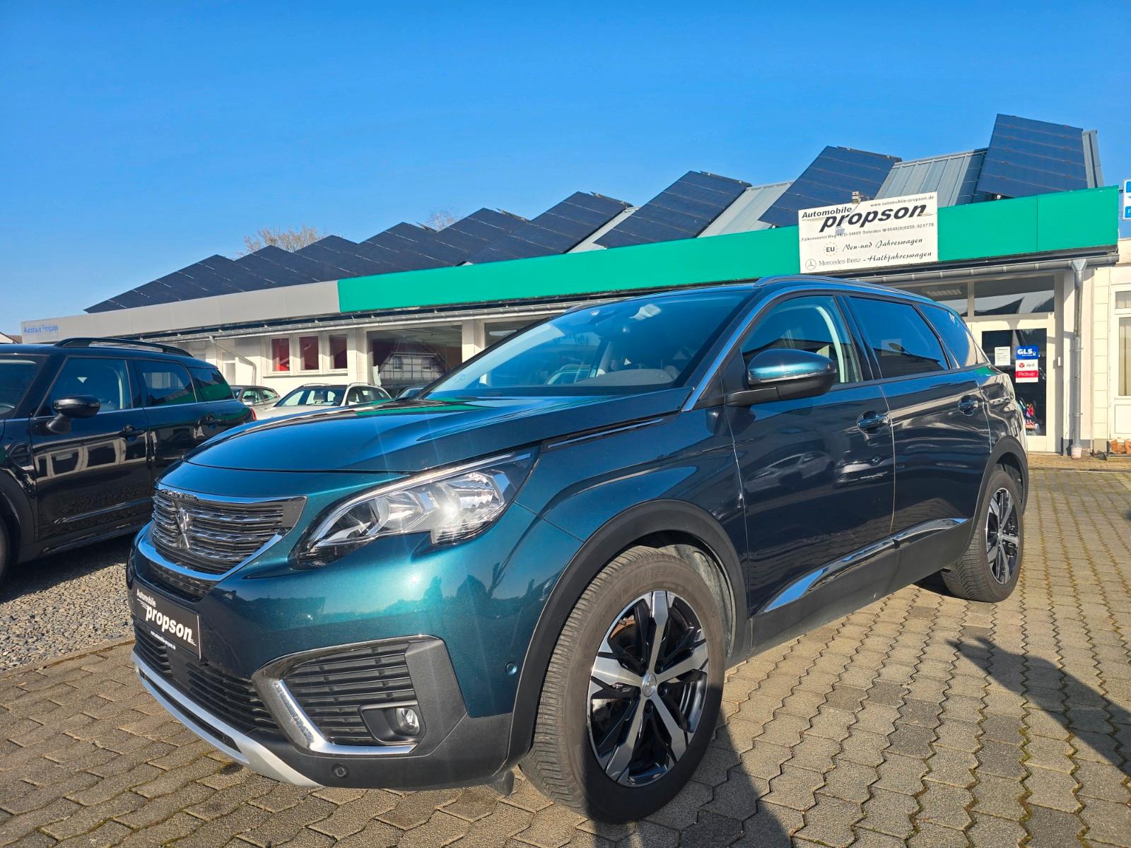 Peugeot 5008 1.2 PureTech Allure Autom.  7-S. NAVI LEDER