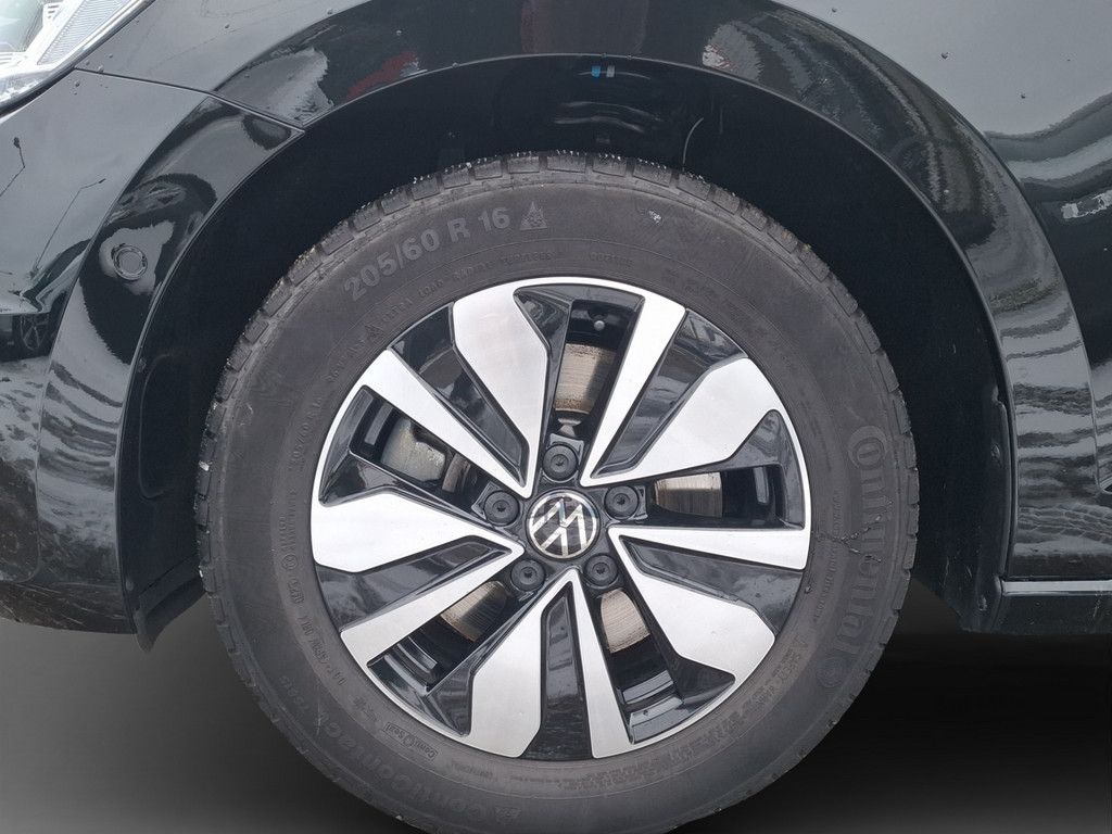 Volkswagen Touran - Bild 9