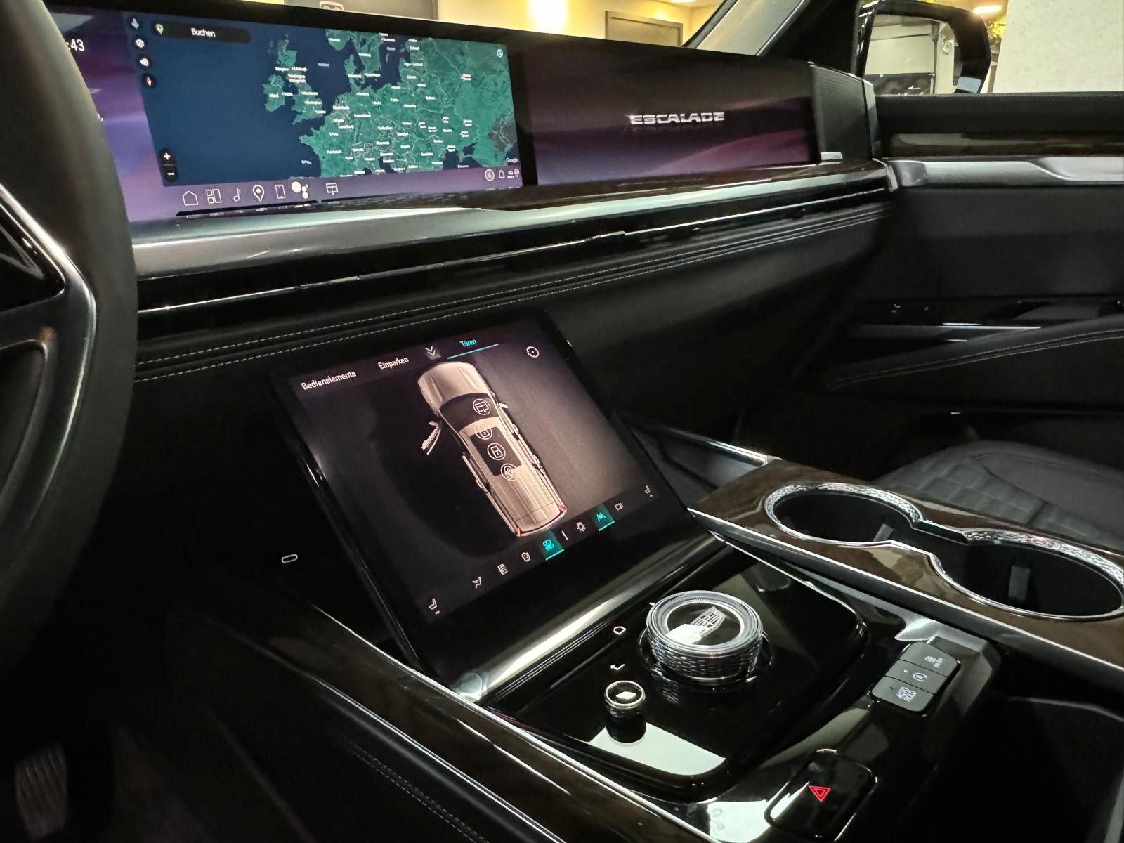Fahrzeugabbildung Cadillac 2026 ESCALADE SPORT PLATINUM 6.2 V8-HUD-NIGHT V