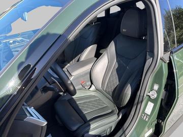 2025 Alpina B4 photo 9