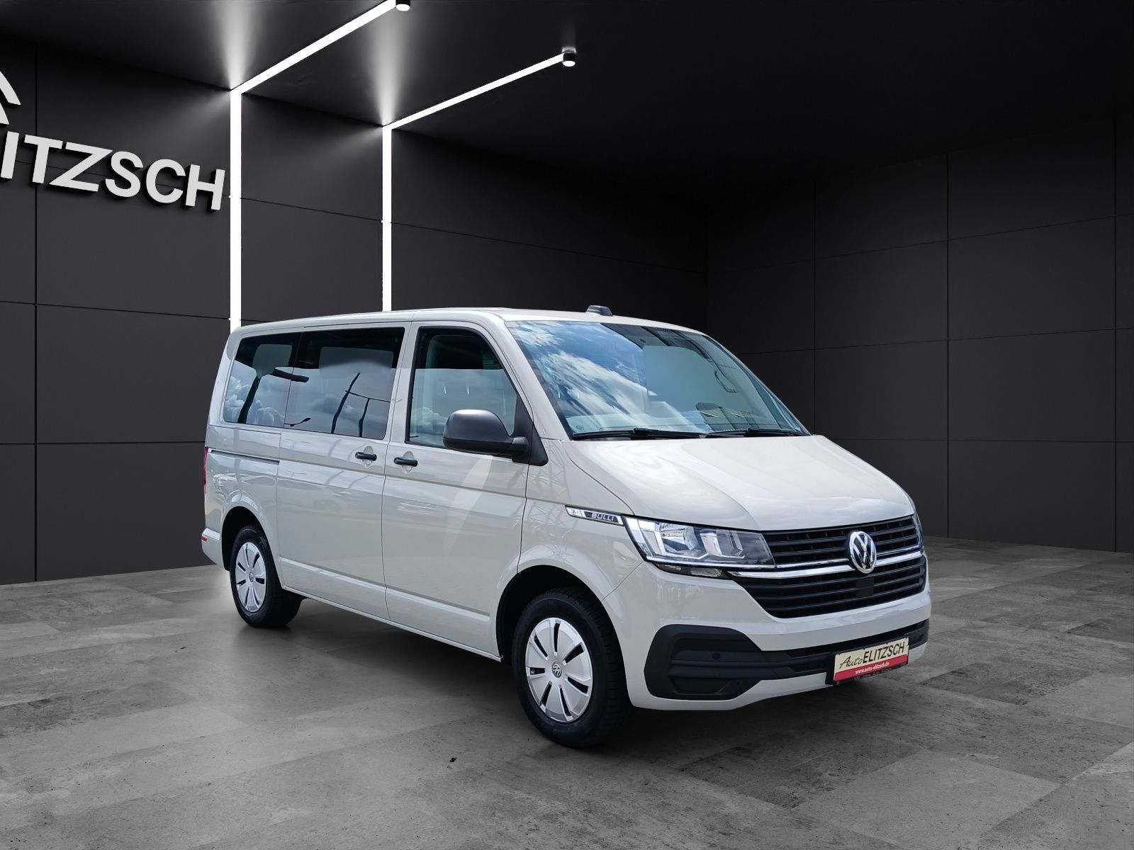 Fahrzeugabbildung Volkswagen T6 Multivan T6.1 TDI Family DSG CarPlay PDC SH