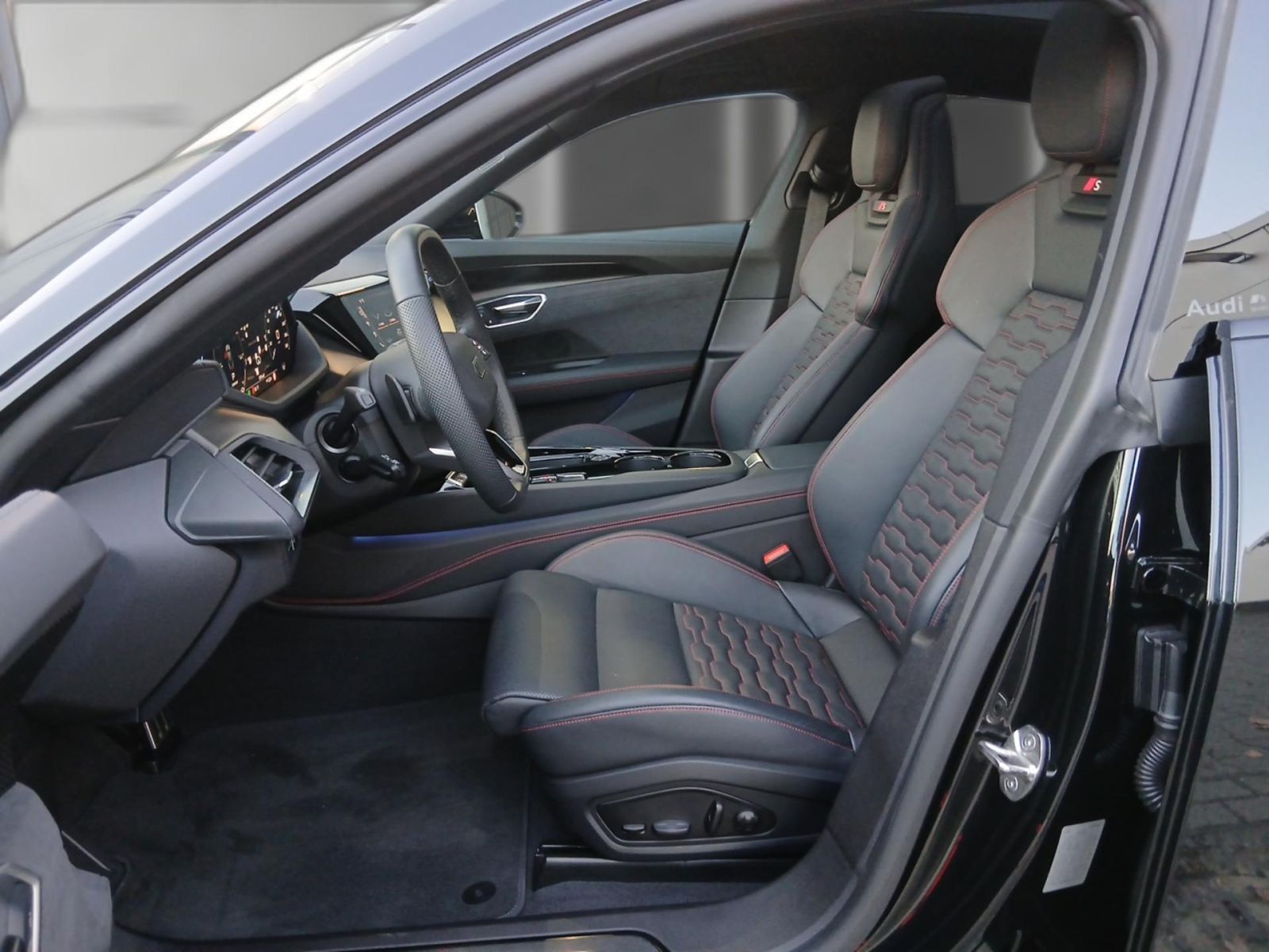 Audi e-tron GT - Bild 10