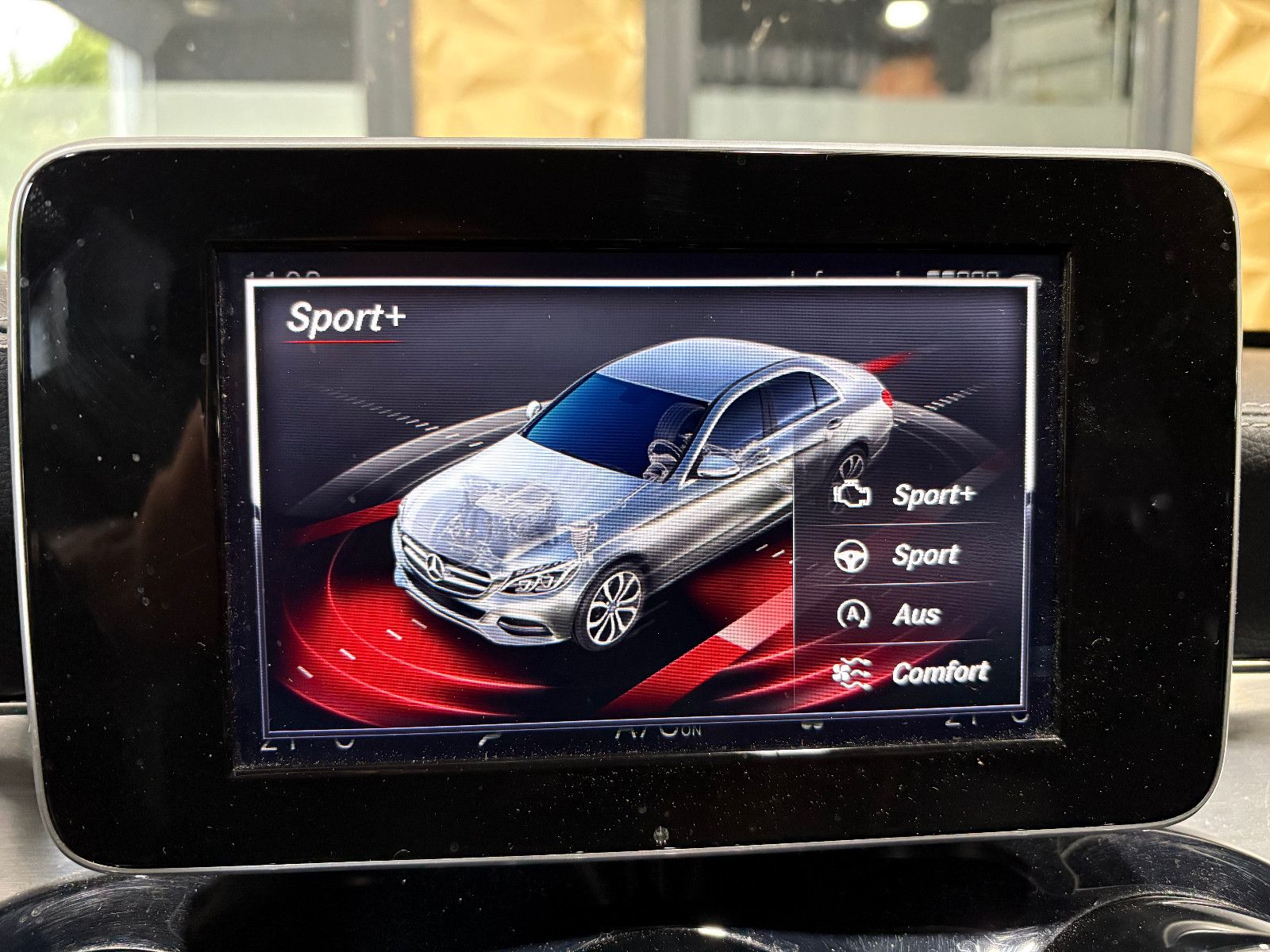 Fahrzeugabbildung Mercedes-Benz C 200 Lim. C 200 CGI/AMG-LINE/PDC/SOUND/SHZ/KLIM