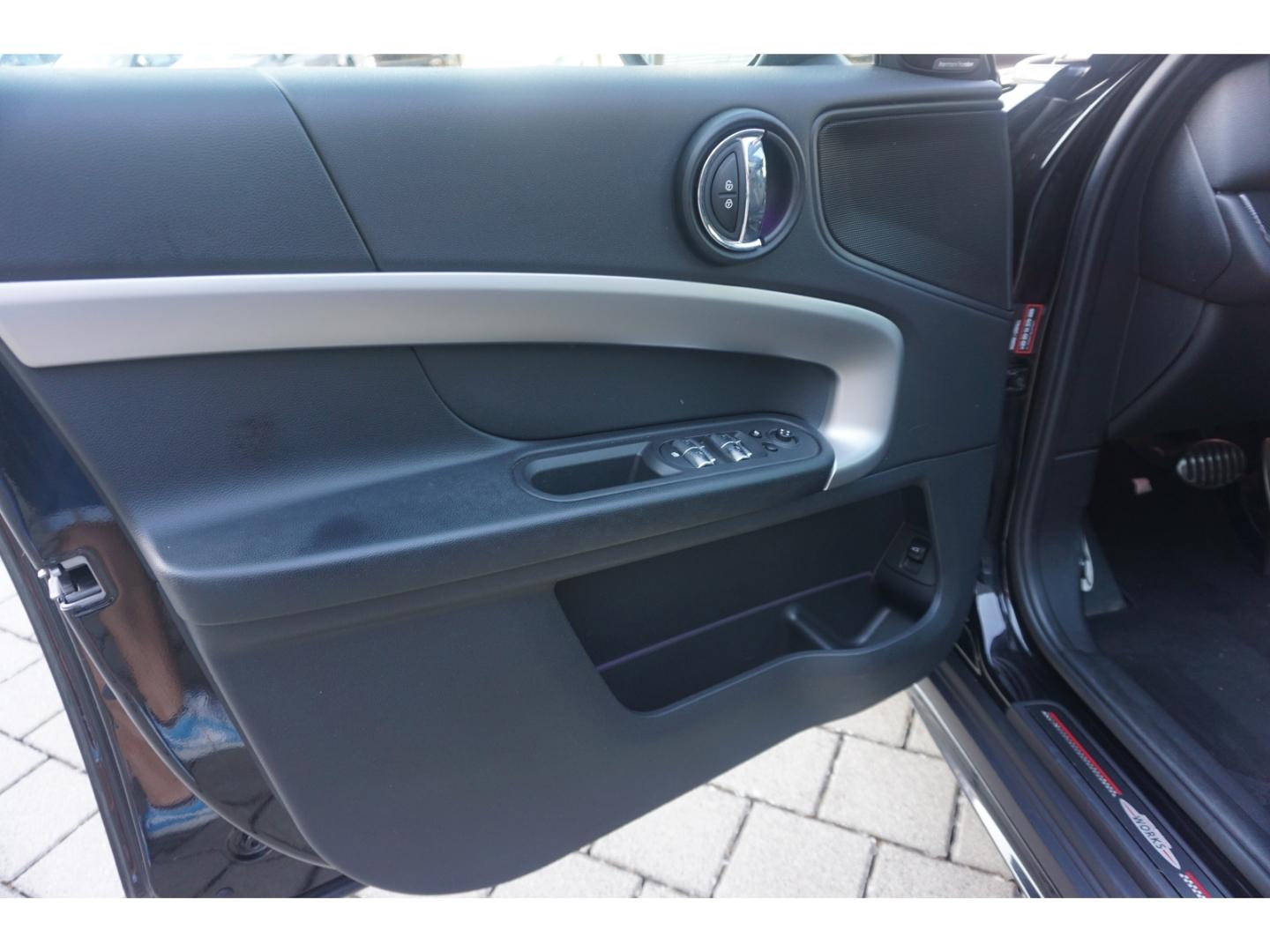 MINI Cooper S Countryman ALL4 Aut. Pano Navi HUD LED 