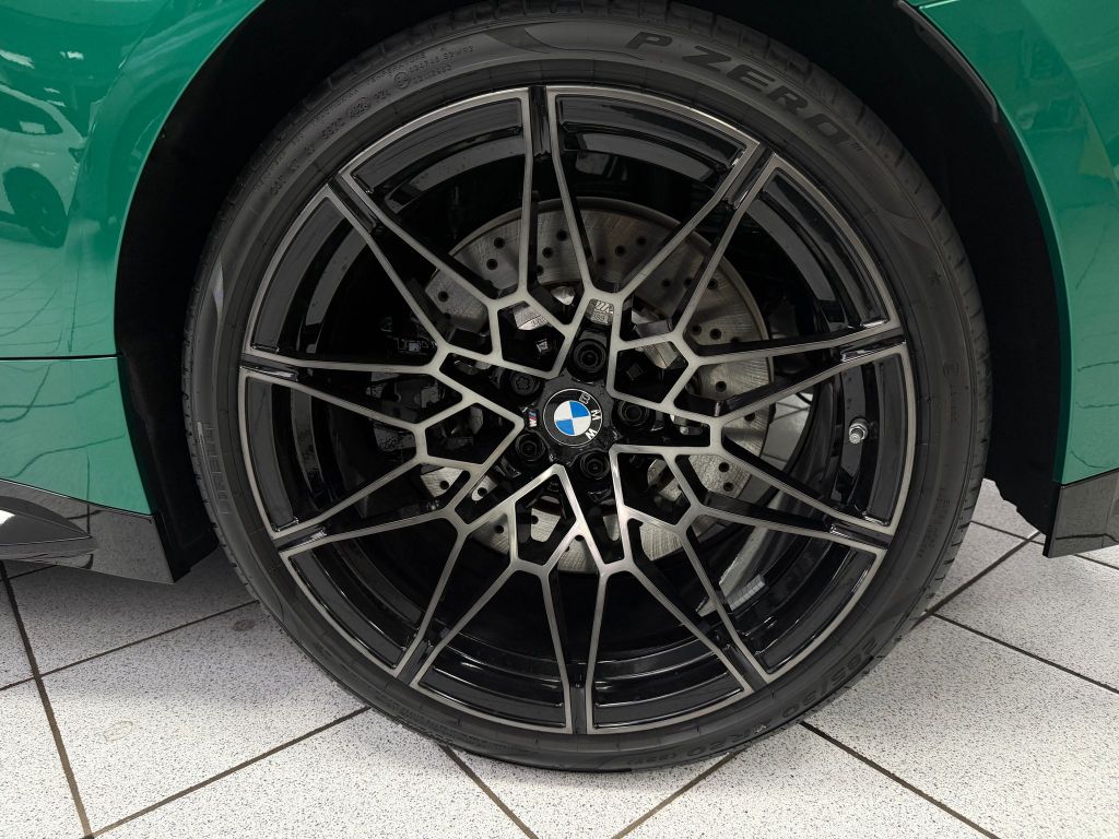 BMW M4 Competition*CARBON*KEYLESS*H-K*MEMORY*360°