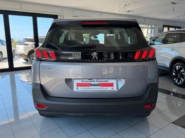 Peugeot 5008 - 5