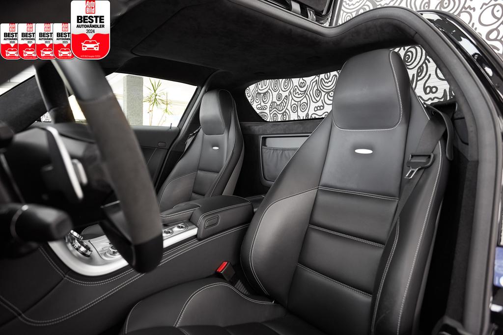 Mercedes-Benz SLS AMG