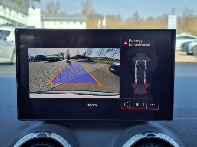 Q2 35 TFSI S-TRONIC ADVANCED