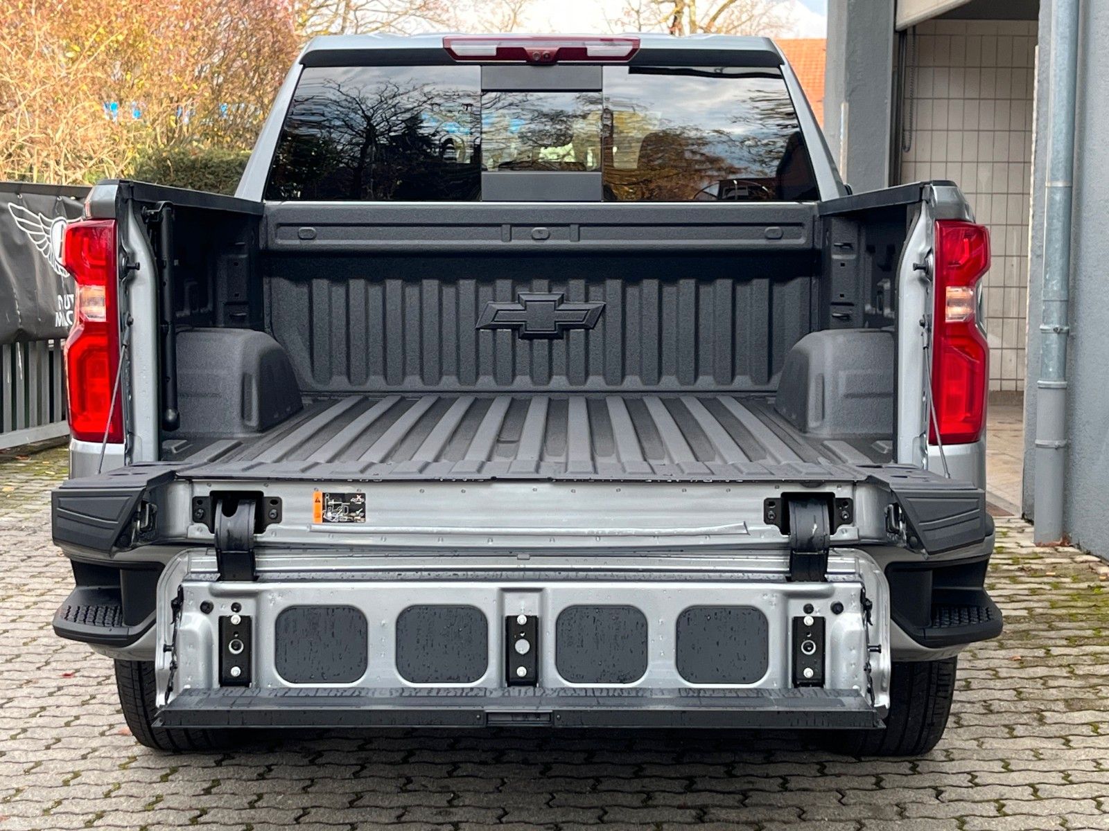 Fahrzeugabbildung Chevrolet Silverado 6.2 V8 High Country MY2025