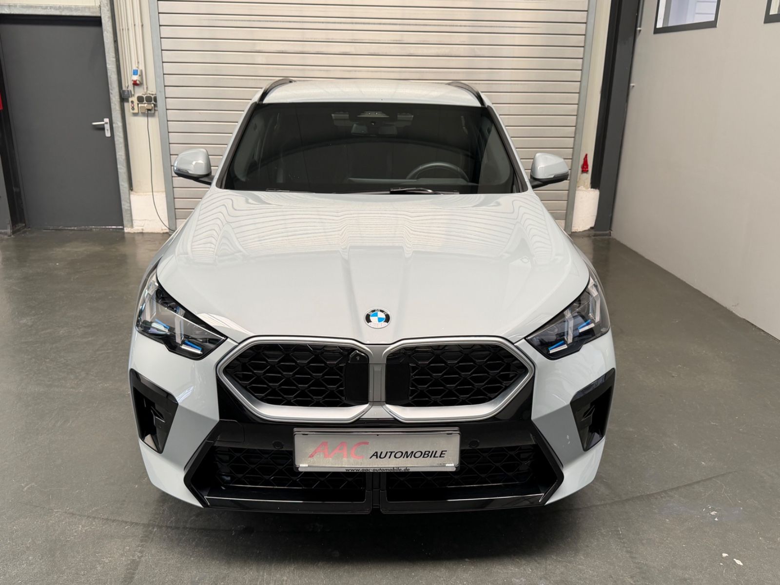 BMW X2 20 d xDrive M Sport 360° Cam KeyLess HUD AHK foto 2