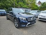 Mercedes-Benz GLC 250 d 4Matic *EXCLUSIV*NAVI*AHK*PDC*SZH* - blaue Mercedes-Benz GLC 250
