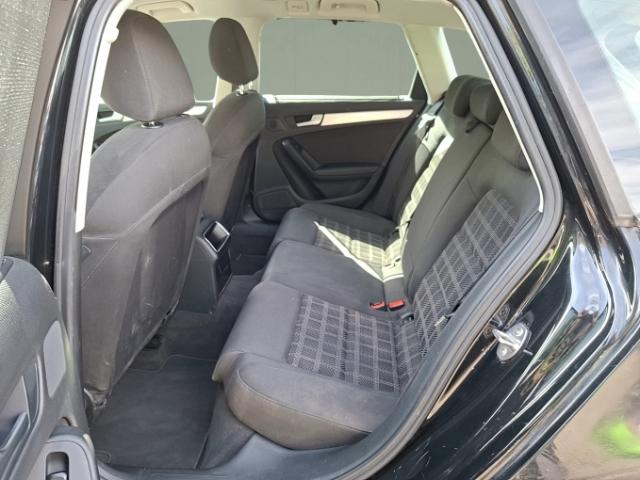 Audi A4 2011 — photo 13