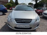 Kia cee'd / Ceed 1.4 CVVT 4-Türer ZV/KLIMA 8xbereift - Kia: Cee D Cvvt