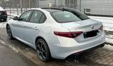 Alfa Romeo Giulia 2.0 Turbo 16V Q4 Ti mit Garantie - Alfa Romeo Giulia Ti mit Benzin-Antrieb