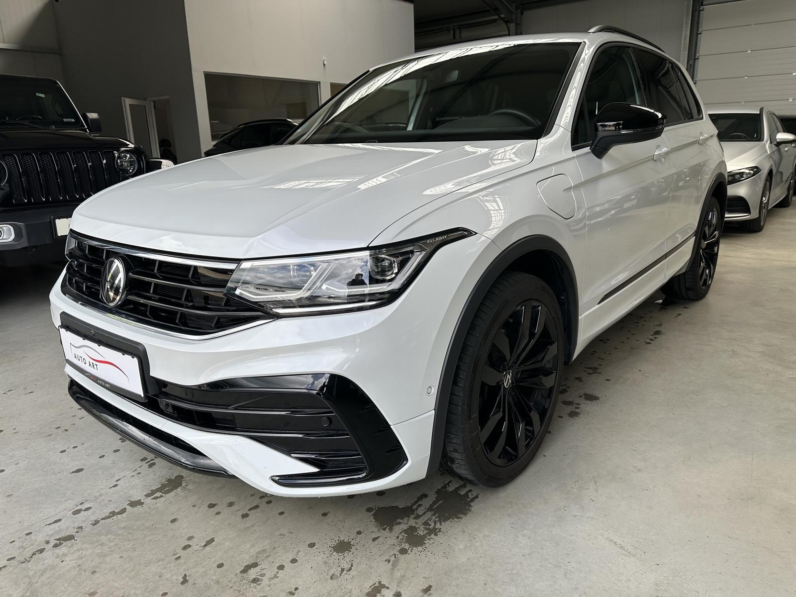 Volkswagen Tiguan R-Line eHybrid Navi Pano AHK SHZ ACC HUD