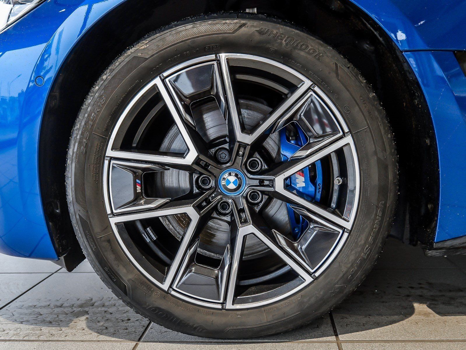 BMW i4 M50 M Sport HUD ACC RFK NAVI Standh. LED DAB foto 4