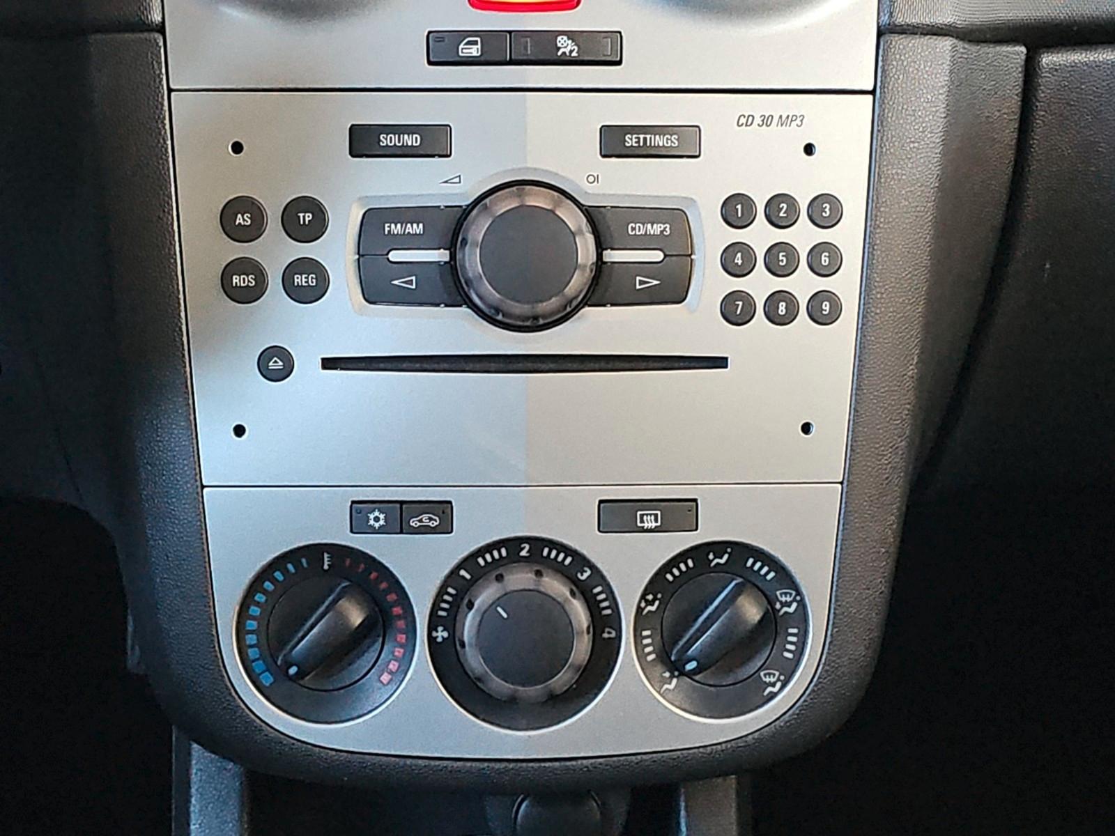 Opel Corsa D Satellite*Automatik*Fahrradträgersystem