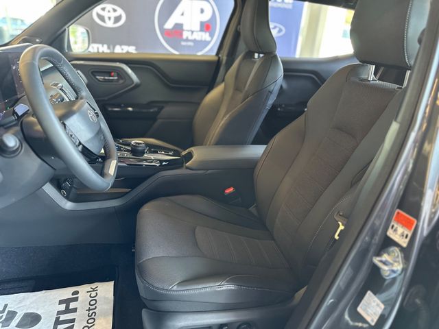 Toyota Urban Cruiser FWD Lounge 61 kWh *PANO*JBL*