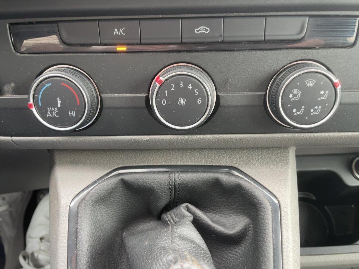 Volkswagen T6 andere T6.1 DoKa Pritsche 2.0 TDI NAVI, миниатюра 17