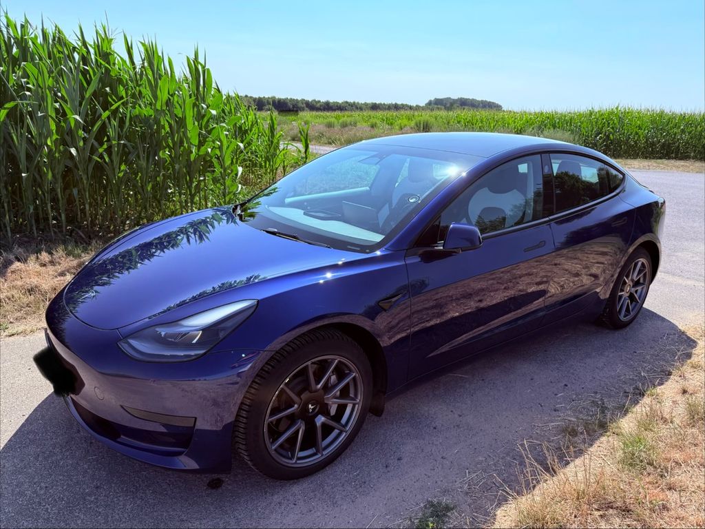 Image of Tesla Model 3
