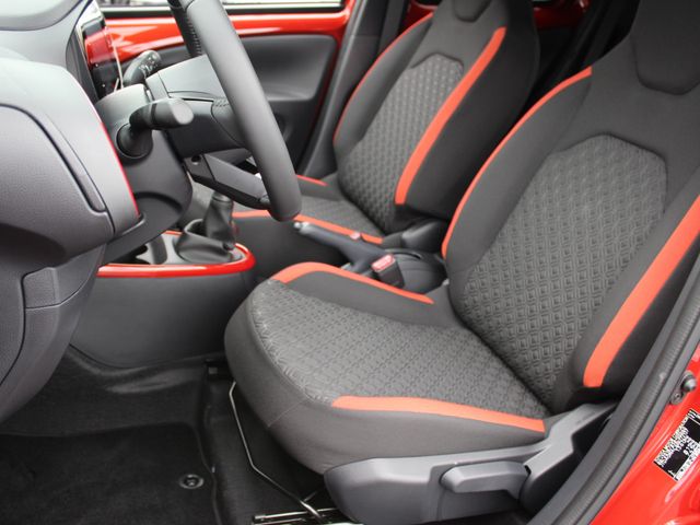 Aygo X Team D Design P.