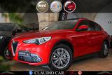 Alfa Romeo Stelvio Q4 con Tetto e Gancio Traino - Alfa Romeo: Tr