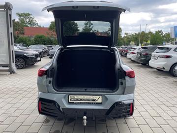 2024 BMW IX2 缩略图 17