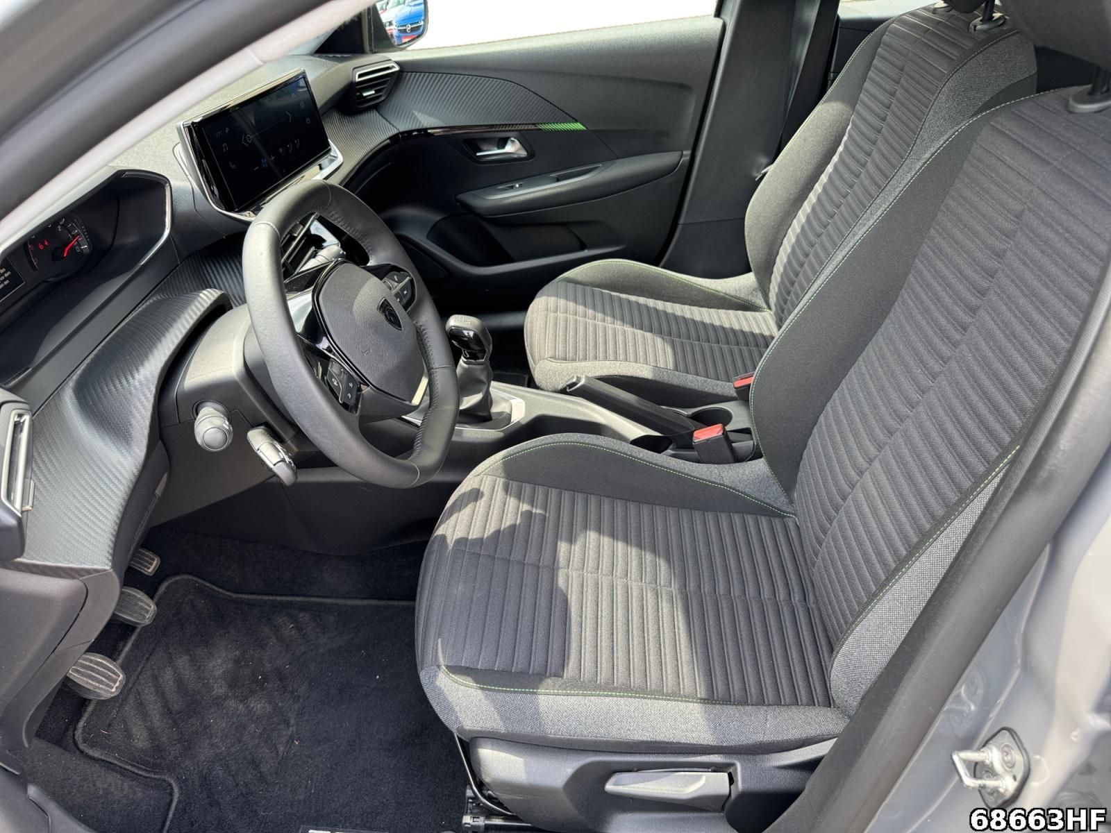 Fahrzeugabbildung Peugeot 208 1.2 PureTech 75 Active (EURO 6e)