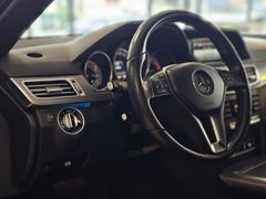 Fahrzeugabbildung Mercedes-Benz E 200 Lim. BlueTec ( COMAND/ SHZ/ LED/ PDC/ NAVI