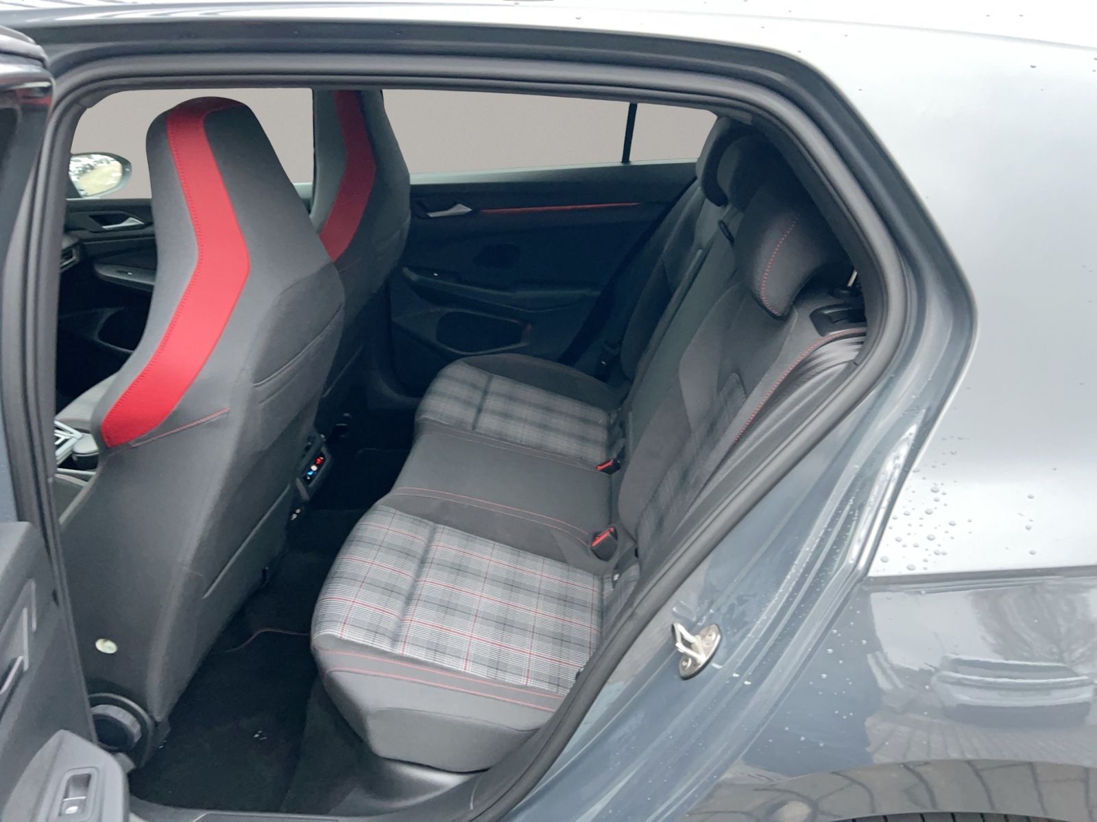 Golf VIII GTI, IQ Light, Sthzg, PANO, Kessy, Bus