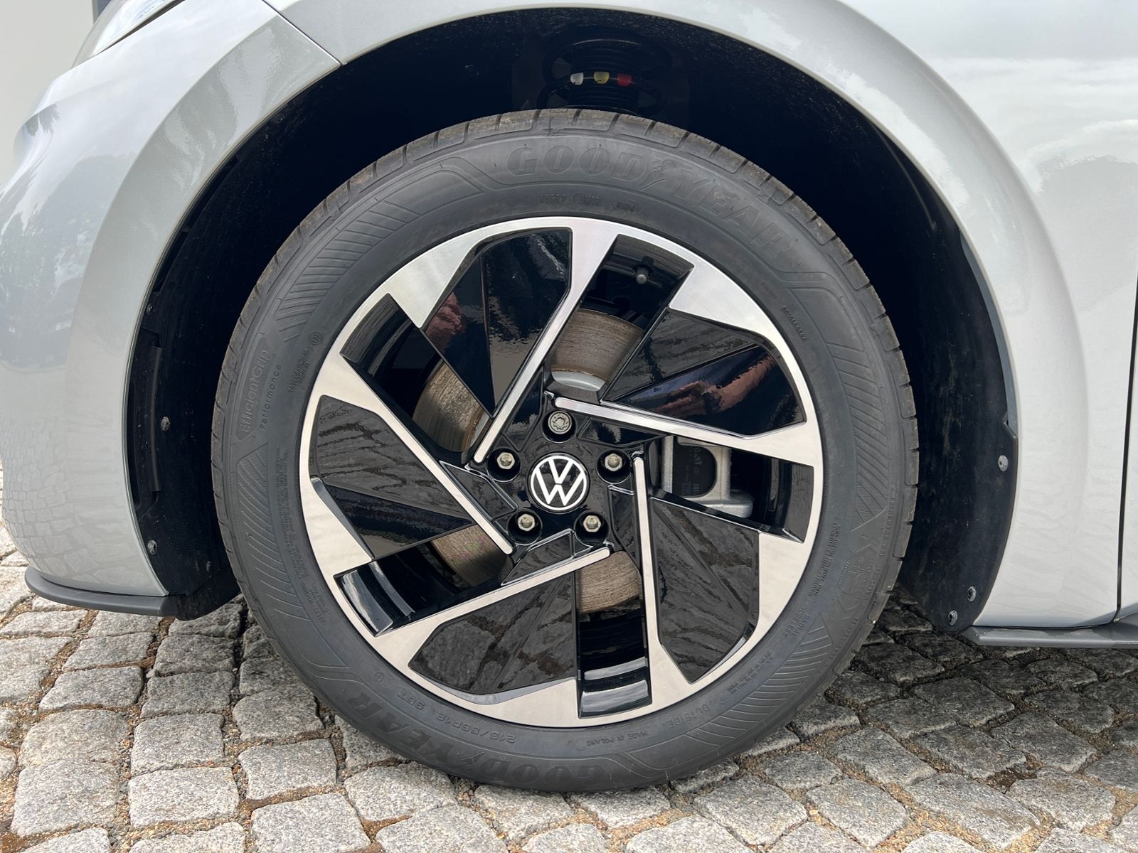 Fahrzeugabbildung Volkswagen ID.3 Pure 52 kWh *LED, Navi, ACC, Komfort-Paket*