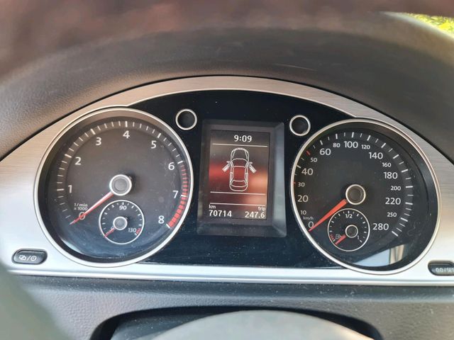 VW Passat Variant