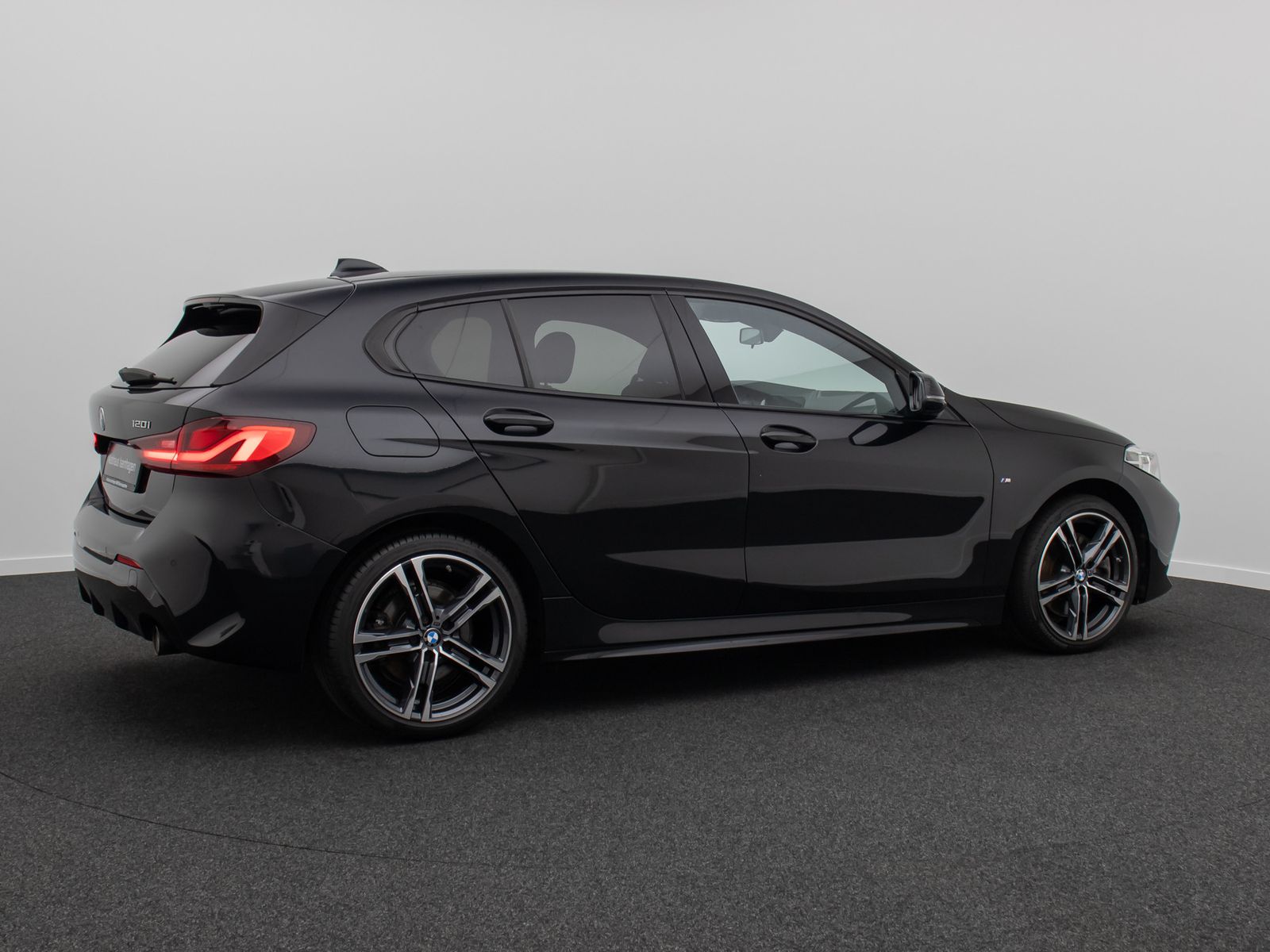 Fahrzeugabbildung BMW 120i M Sport HiFi Fernlich DAB Lenkradhzg 18Zoll